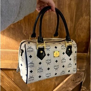 Authentic MCM Vintage Leather Handbag White and black hand bag